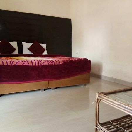 Hotel Bhajgovindam Haridwār Eksteriør billede