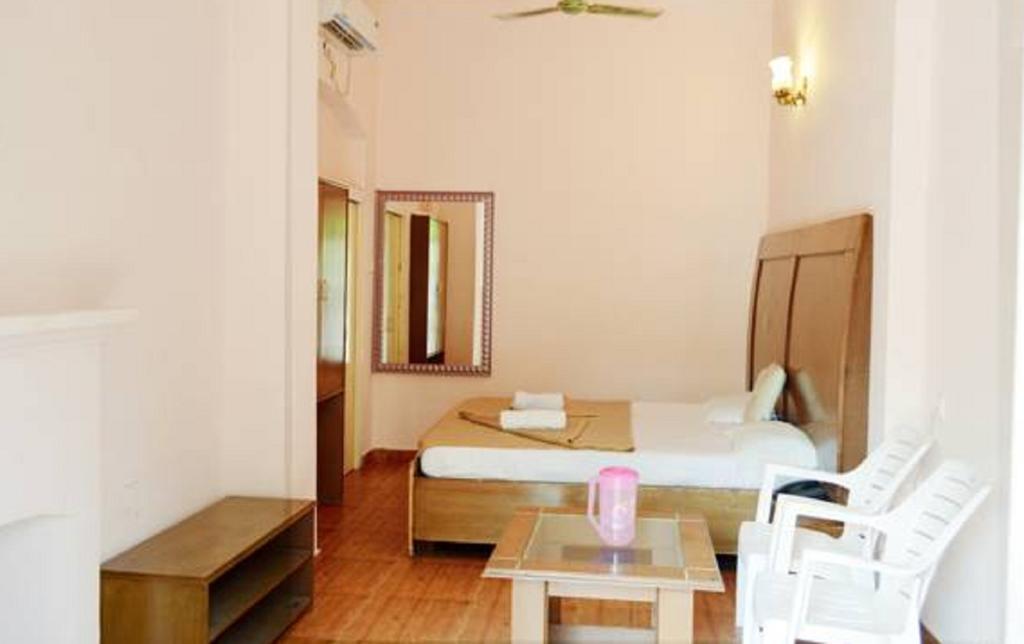Hotel Bhajgovindam Haridwār Eksteriør billede