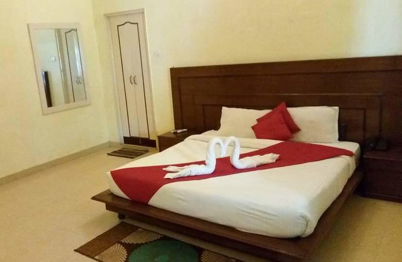 Hotel Bhajgovindam Haridwār Eksteriør billede
